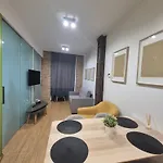 Modern & Cozy Flat In Center