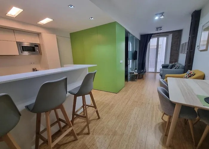 Modern & Cozy Flat In Center Гранада