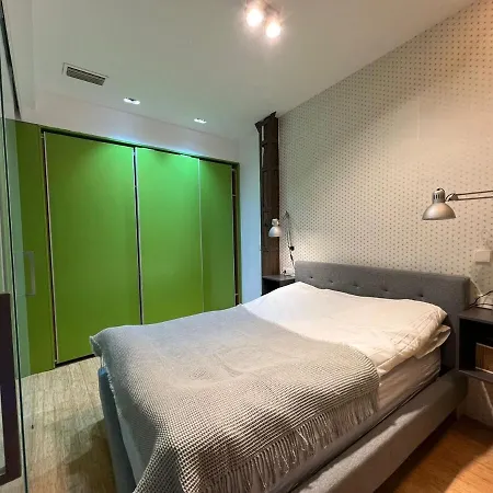 Modern & Cozy Flat In Center